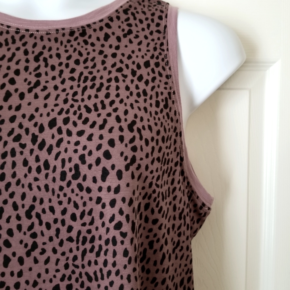 Non-branded Sleeveless Top Women Size XL